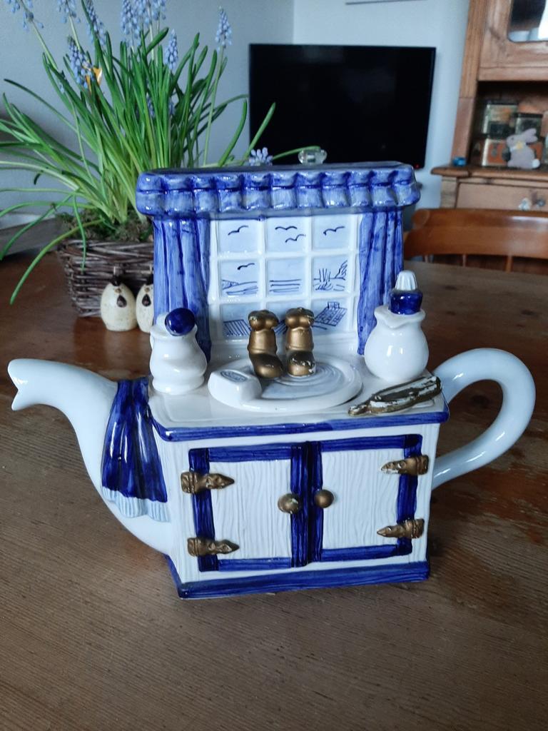 Decoratieve Engelse theepot - Leonardo - Keuken scène, Ophalen of Verzenden