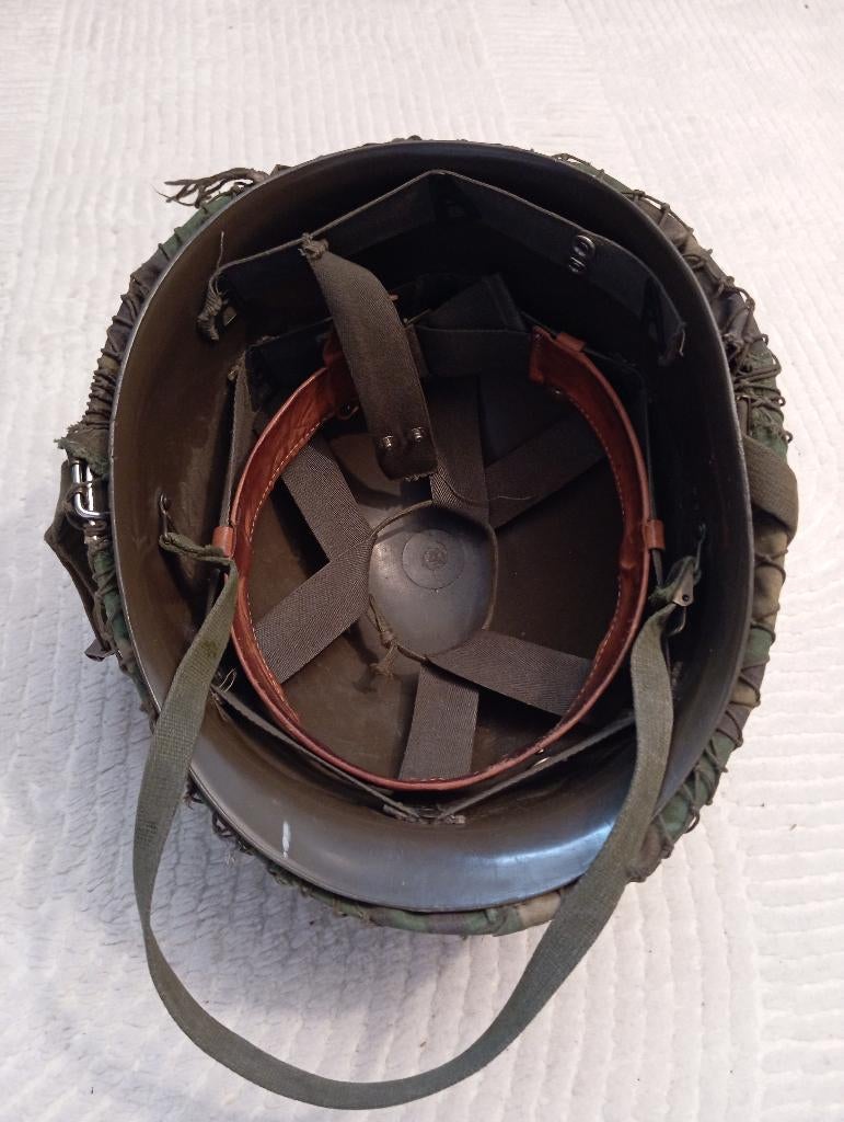 Militaire helm, Verzamelen, Militaria | Algemeen, Ophalen of Verzenden, Landmacht, Nederland, Helm of Baret