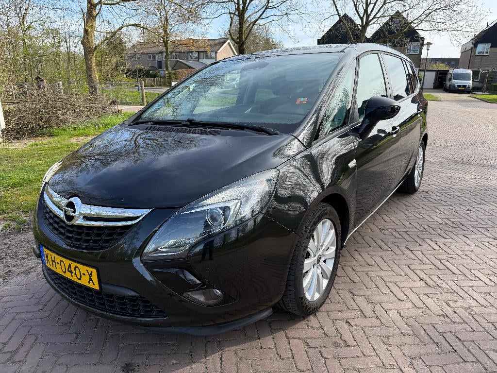 Opel Zafira 1.4 T. Cosmo 7 pers. Camera, Navi, Clima, Trekh., Auto's, Opel, Stof, 4 cilinders, 7 stoelen, Zwart