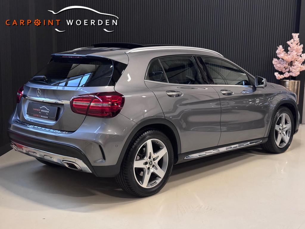 Mercedes-Benz GLA-klasse 180 AMG | NAP | PANO | CAMERA | NL, Gebruikt, 4 cilinders, 122 pk, 1335 kg