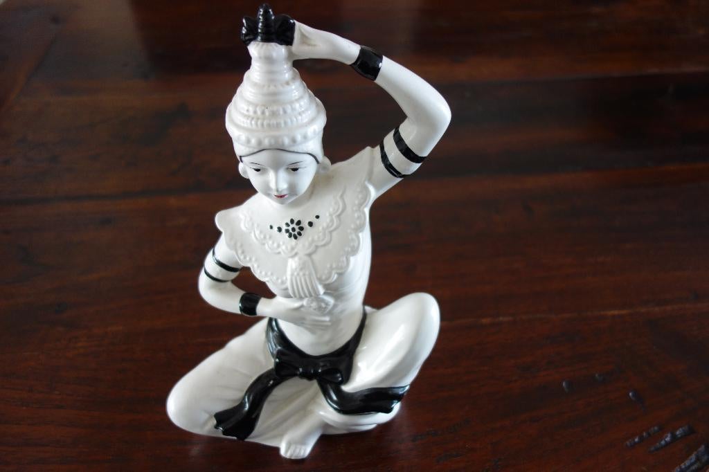 Thaise beeld zittend porselein., Ophalen of Verzenden