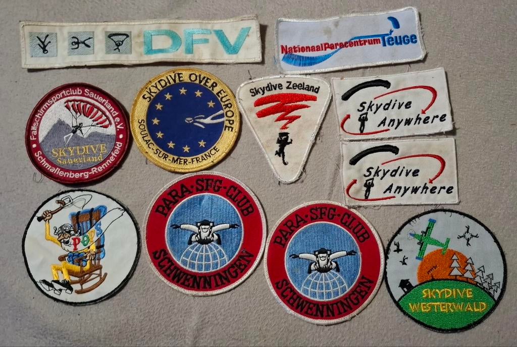 Diverse patches voor parachutespringen, Ophalen of Verzenden, Gebruikt