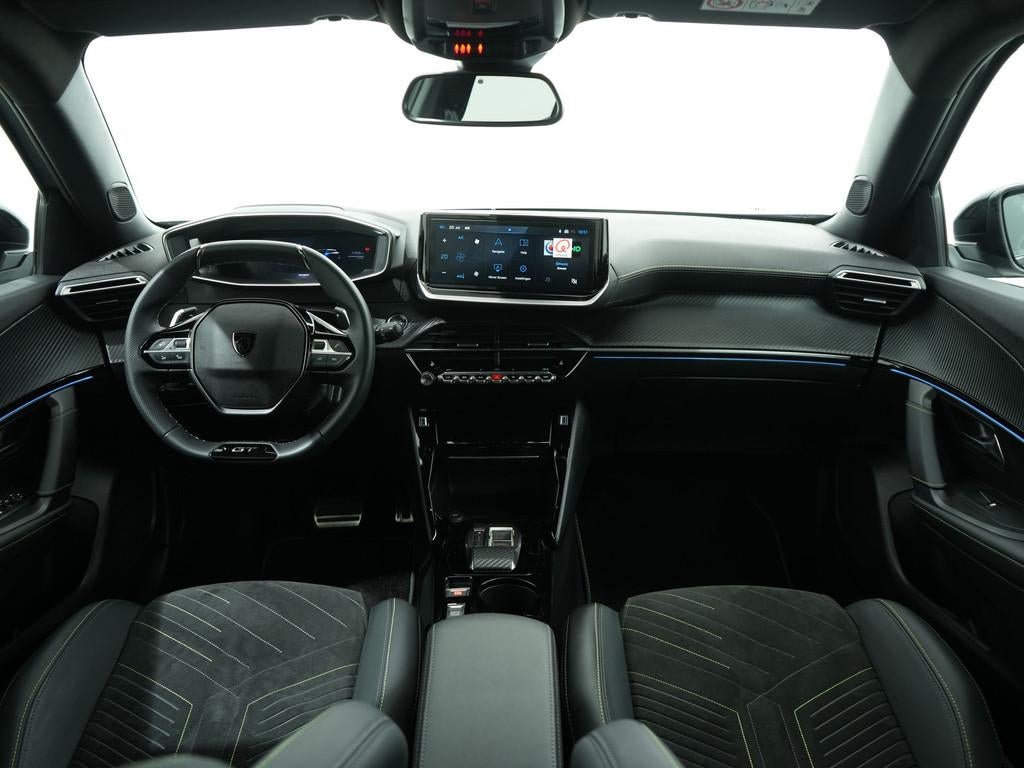 Peugeot 2008 1.2 HYBRID 145PK E-DCS GT | Cruise Adaptief | 3, 1272 kg, 136 pk, Gebruikt, 1199 cc