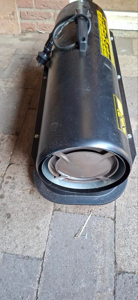 HBM Directe Diesel Heater 20KW - 220V ontsteking/ventilator, Doe-het-zelf en Verbouw, Ophalen, 30 tot 80 cm, Kachel, Zo goed als nieuw