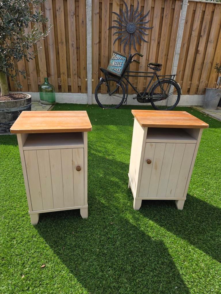 Leuke gebruikte nachtkastjes, Ophalen, Gebruikt, Minder dan 45 cm