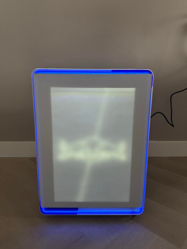 Red Bull koelkast met LED verlichting, Witgoed en Apparatuur, Koelkasten en IJskasten, Ophalen, Zonder vriesvak, Nieuw, Minder dan 75 liter