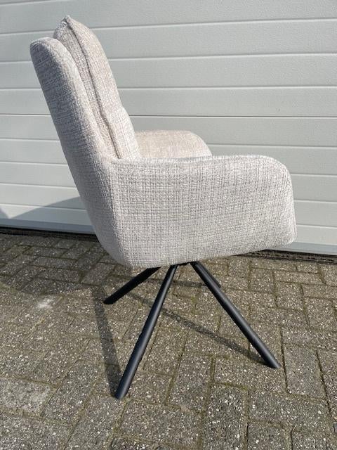 Eetstoel 180 autoreturn beige + zwart metaal poot modern, Eetstoel MONACO combineert Scandinavische stijl, modern comfort, Overige kleuren
