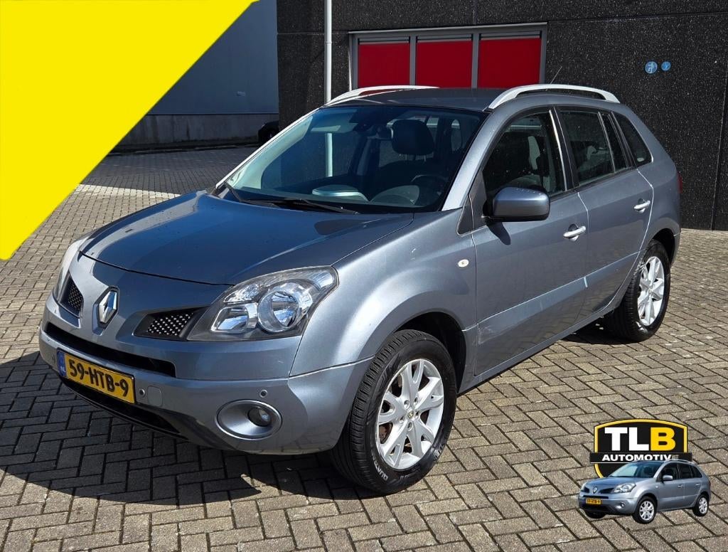 Renault Koleos 2.5 16V 170PK 2009 NIEUWE APK! / AIRCO / NAVI, Auto's, Renault, Voorwielaandrijving, Zwart, 4 cilinders, 2000 kg
