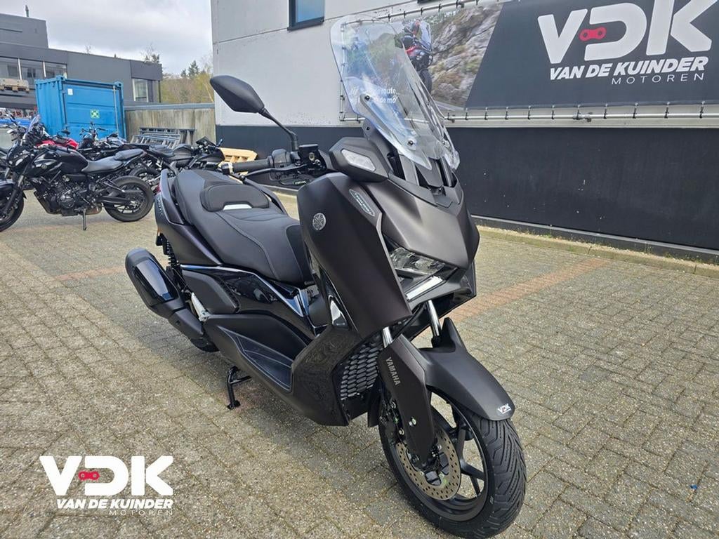 Yamaha XMAX 300 TECHMAX+ (bj 2026) - foto 2