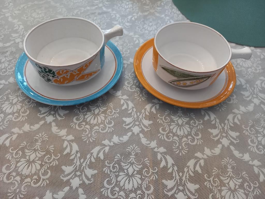 oude soepkommen met bord, Ophalen of Verzenden, Gebruikt, Overige materialen, Overige typen