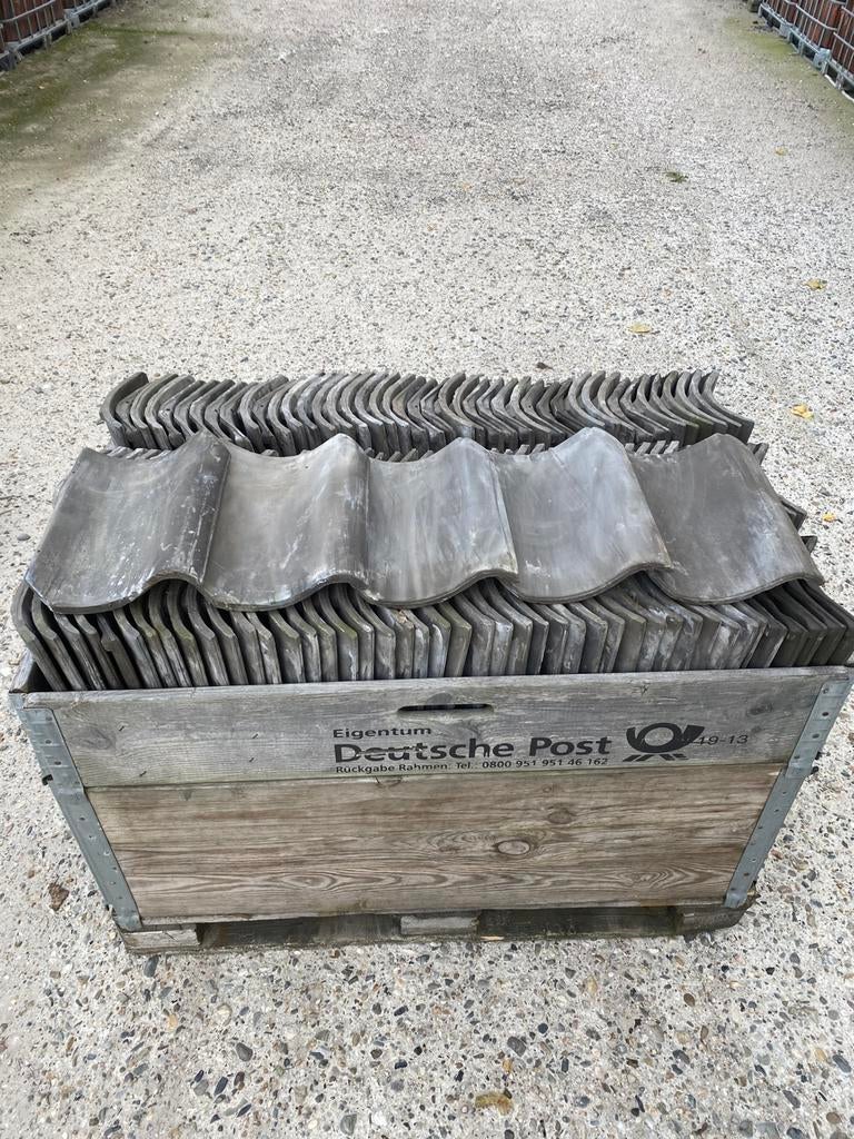 Dakpannen /oude dakpannen/gebruikte dakpannen/oud hollands, Steen of Klei, Ophalen of Verzenden, 15 m² of meer, Dakpannen