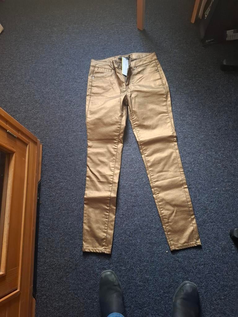 Dames broek maat 38, Maat 38/40 (M), Overige kleuren, Nieuw, Ophalen of Verzenden