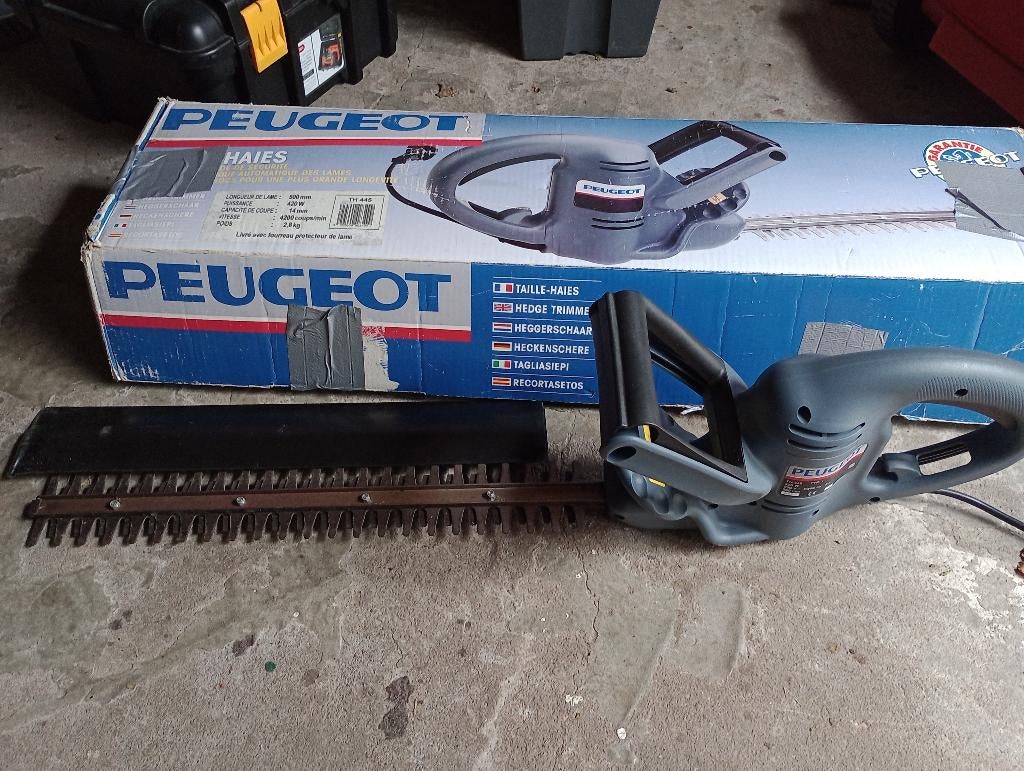 heggenschaar, Ophalen, Zo goed als nieuw, Elektrisch, Peugeot