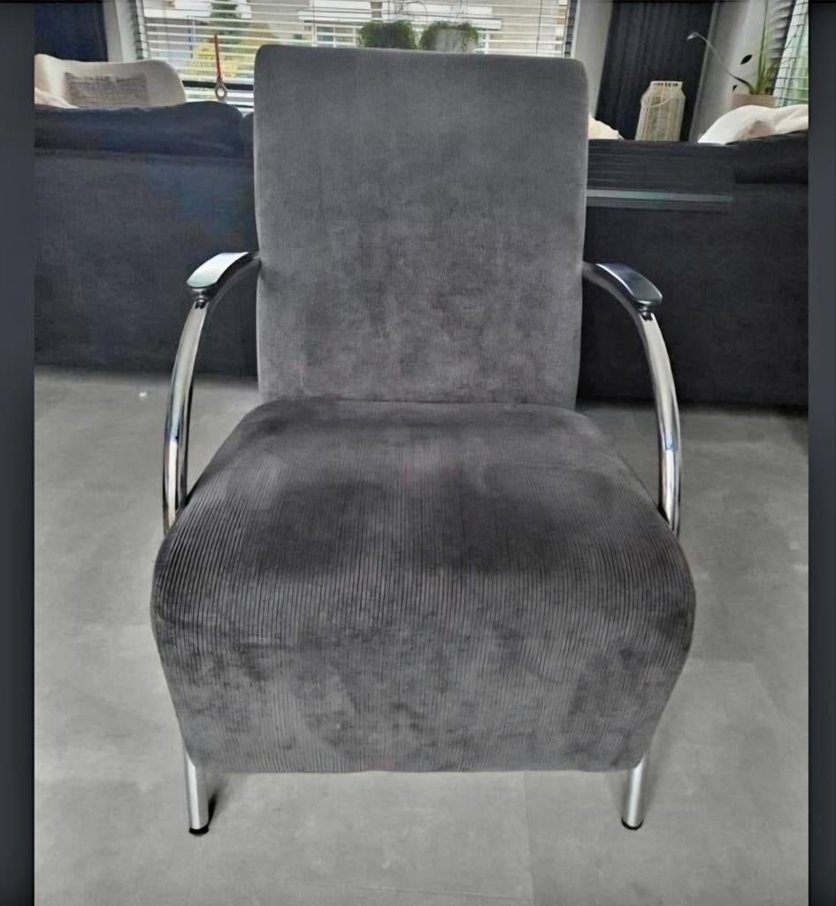 Fauteul karwei, Ophalen, Zo goed als nieuw