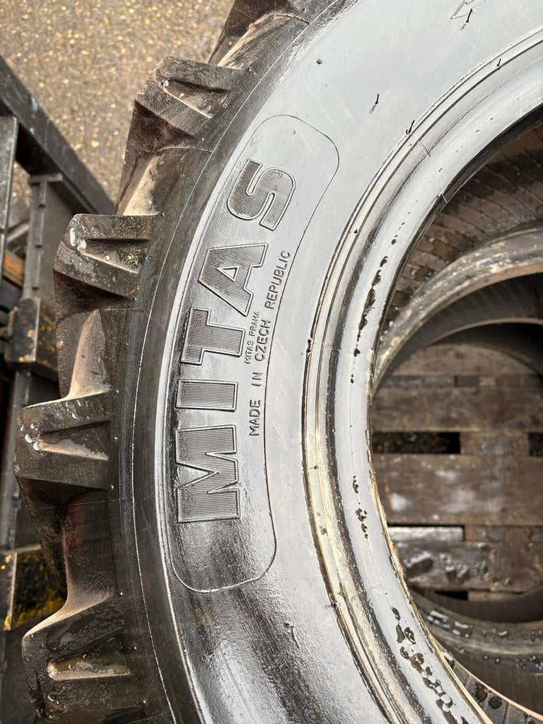 Mitas MPT-03 12.5-20 banden -gebruikt, Gebruikt, K, All Season, Band(en)