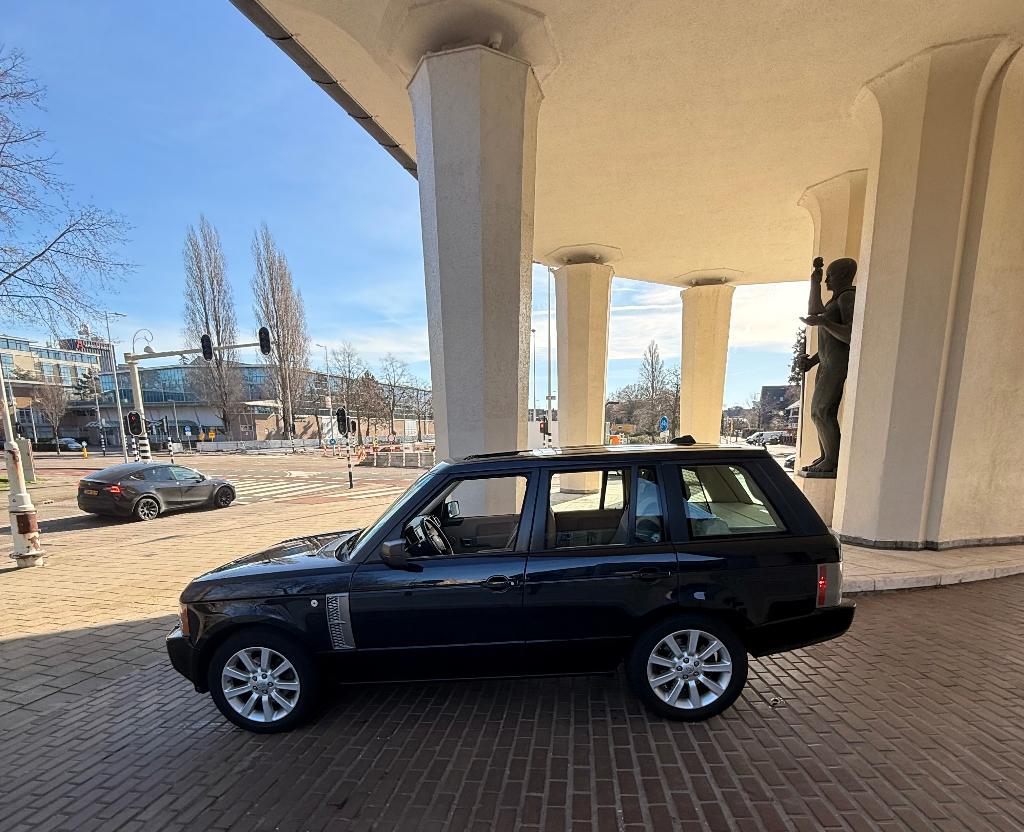 Land Rover 2006 Blauw, Auto's, Automaat, 2549 kg, Blauw, Stationwagon