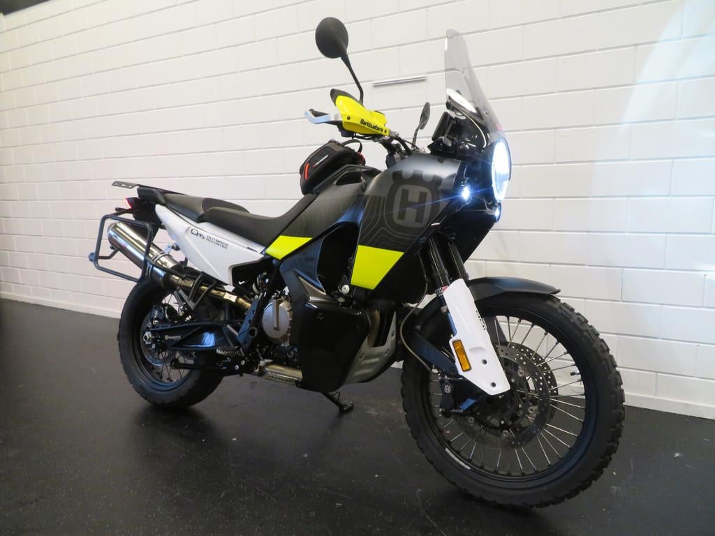 Husqvarna NORDEN 901 SUPERSTRAK (bj 2022) - foto 2