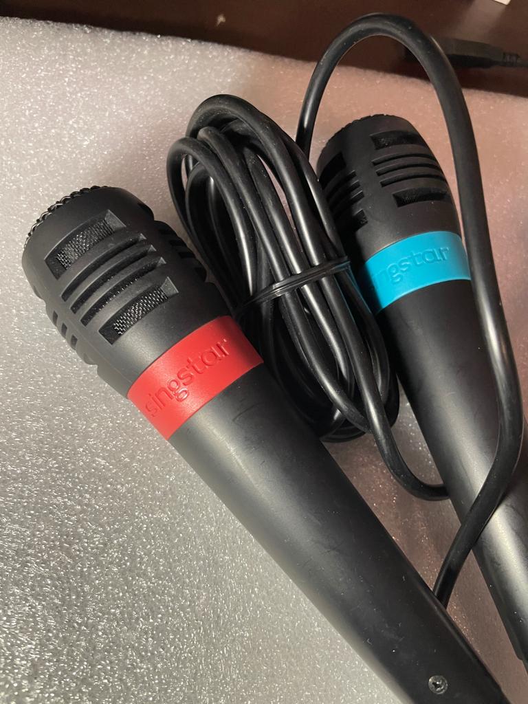 2 Singstar microfoons, Spelcomputers en Games, Games | Sony PlayStation 3, Muziek, Ophalen of Verzenden, Zo goed als nieuw, 3 spelers of meer