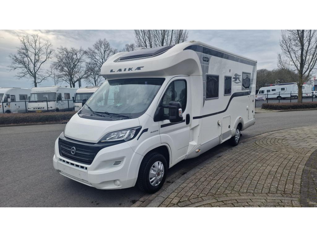 Laika Ecovip 312 queensbed en hefbed bj 2021 33500km solar, Ringverwarming, Fiat, Hordeur, Half-integraal