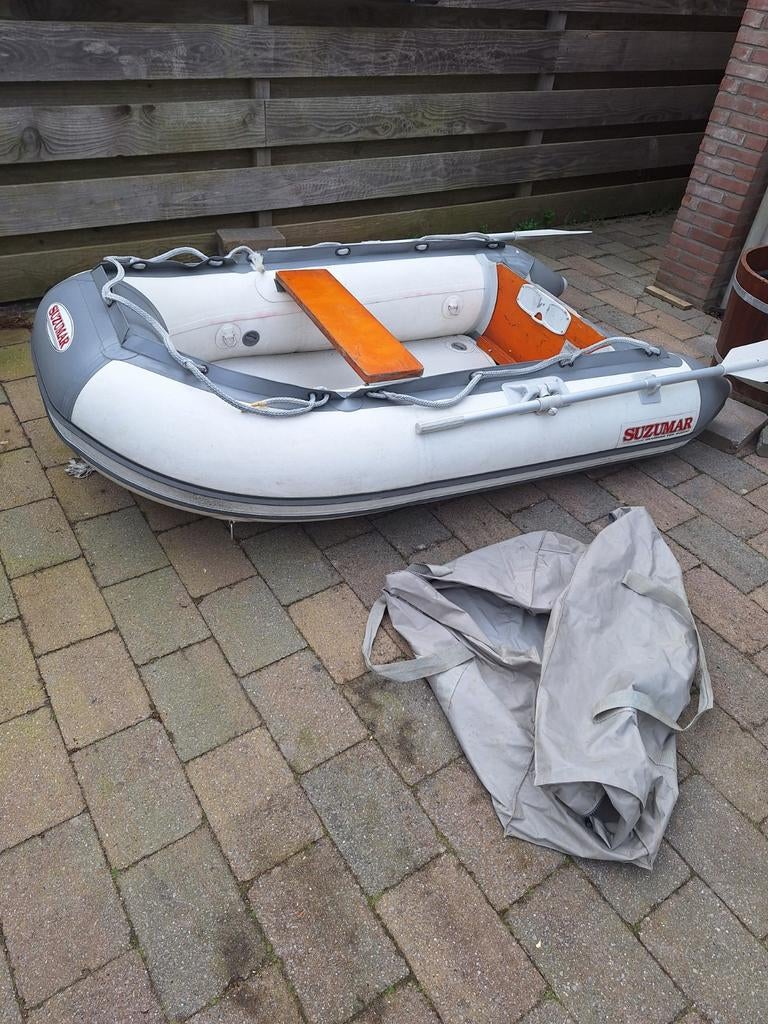 Suzumar rubberboot 230 met luchtbodem, Ophalen