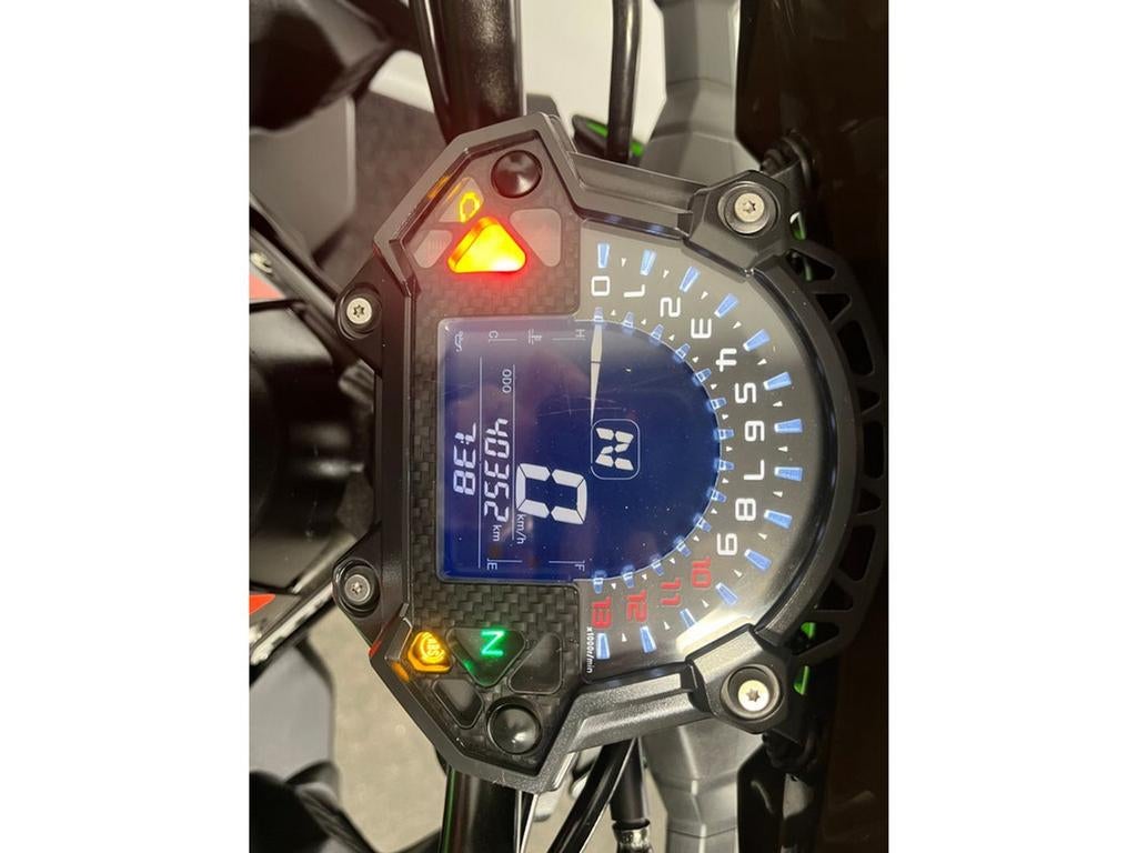 Kawasaki Z 900 (bj 2018) - foto 2