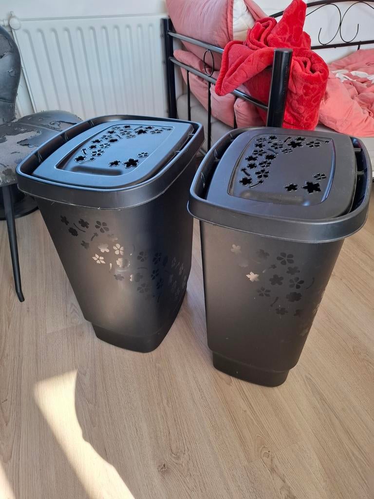 Set van 2 zwarte wasmanden met deksel, Witgoed en Apparatuur, Wasmachines, Ophalen
