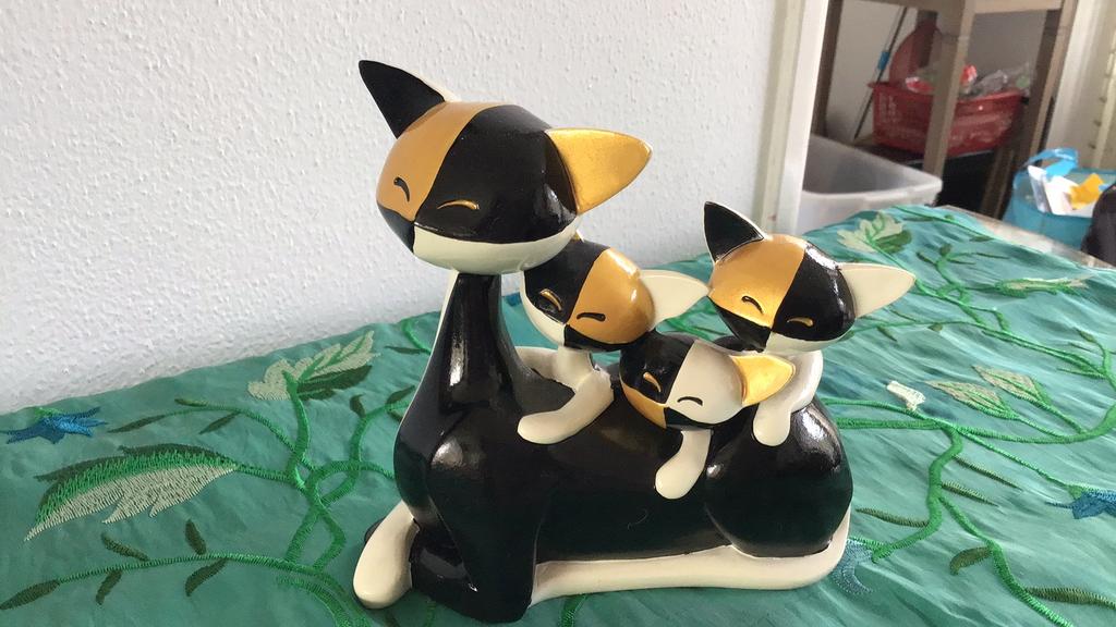 Katjes van Queenie, Ophalen, Nieuw