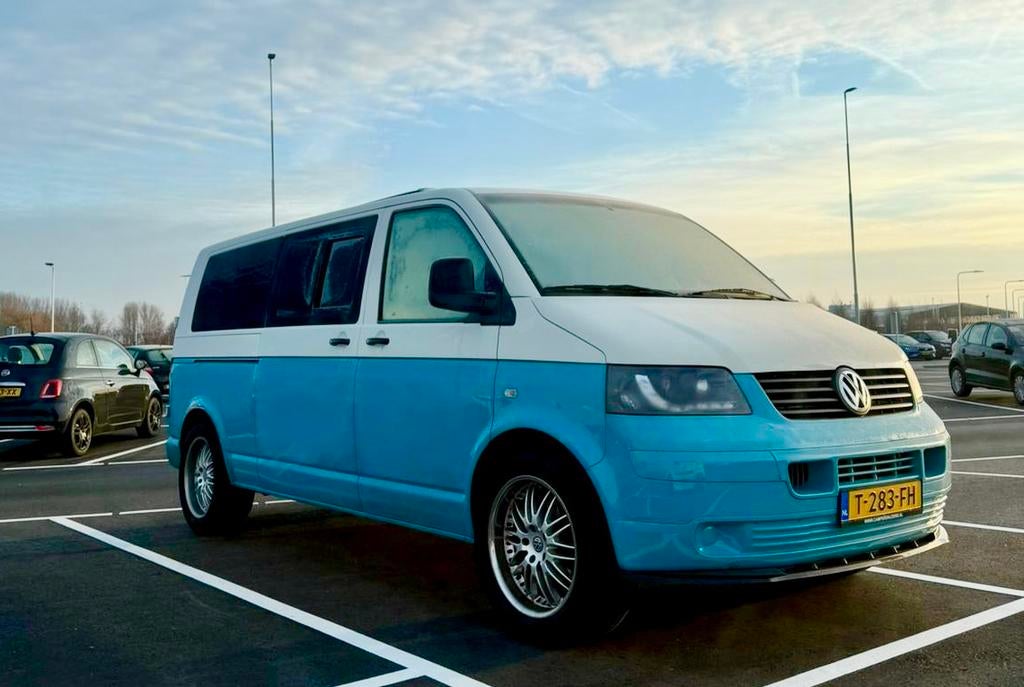 Unieke Volkswagen T5 Camper - Lange Wielbasis met Upgrades, Buscamper of Camperbus, Koelkast, Volkswagen, Airbags