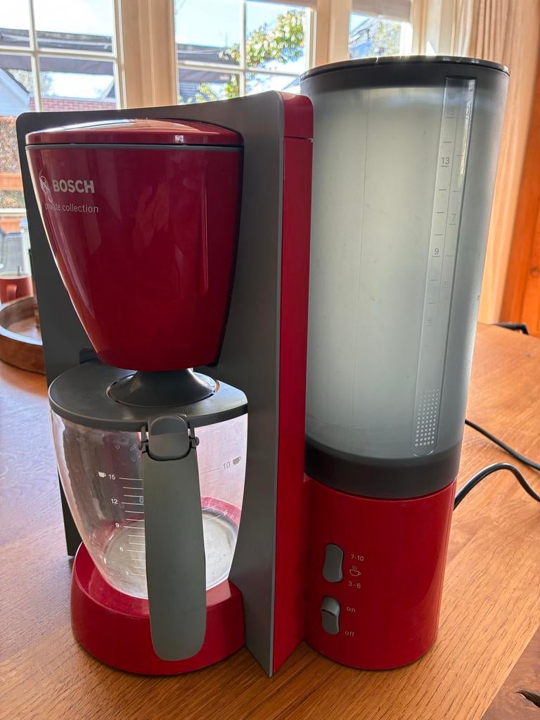 Bosch Koffiezetapparaat - Private Collection Rood, Witgoed en Apparatuur, Koffiezetapparaten, Gebruikt, 10 kopjes of meer, Koffiemachine