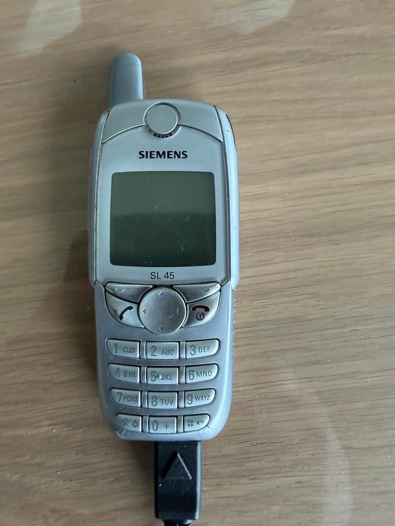 Siemens SL45 GSM - Klassieke mobiele telefoon, Telecommunicatie, Mobiele telefoons | Siemens, Ophalen, Gebruikt, Klassiek of Candybar