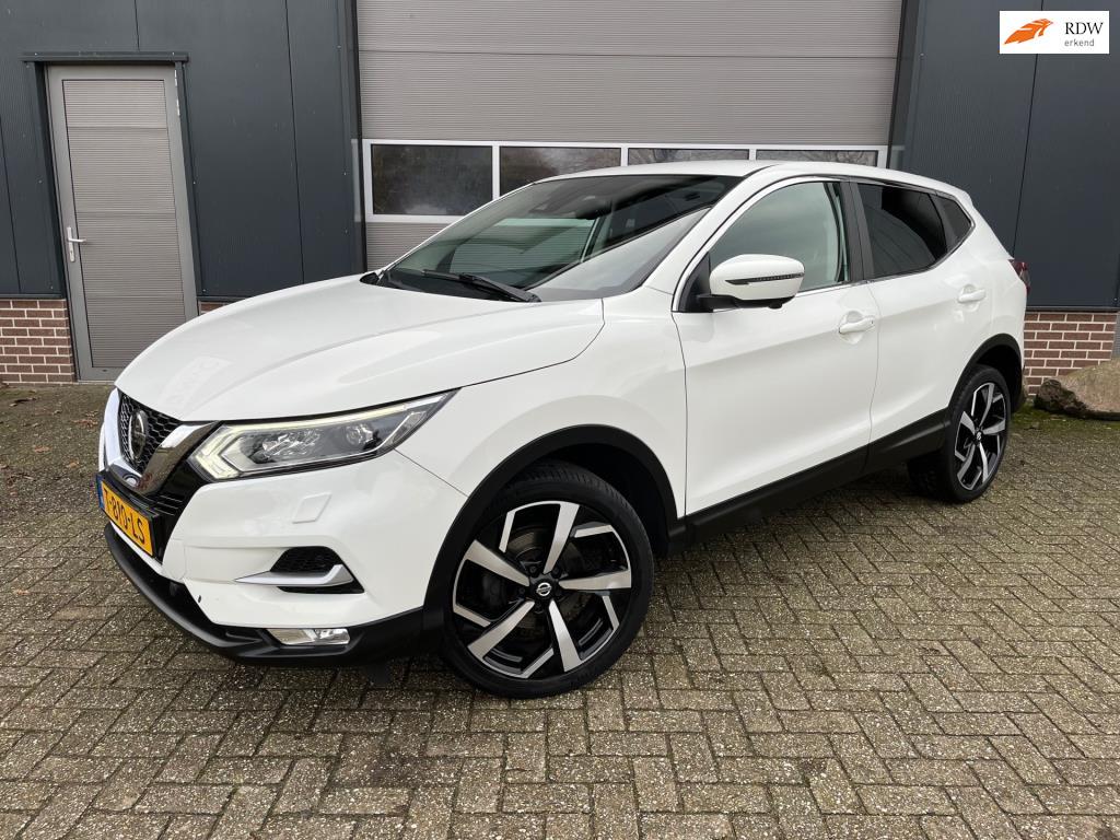 Nissan Qashqai 1.6 N-Connecta-360Camera-Trekhaak-Navigatie!, Voorwielaandrijving, 1618 cc, Gebruikt, Euro 6