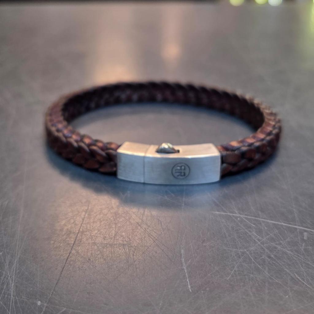 Rebel And Rose Braided Square 925 Earth | nwpr 179 euro, Flex Ltd., Gebruikt, https://flex.com/contact-us, Nobelstraat 10, 5807 GA Oostrum LB, Limburg, Nederland