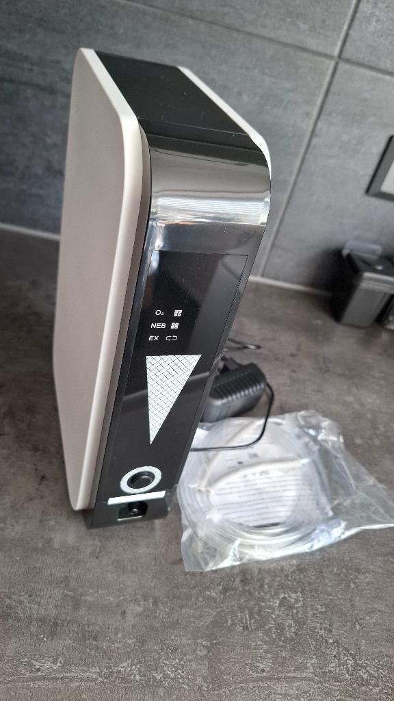 Zuurstof concentrator 1liter per minuut, Diversen, Verpleegmiddelen, Zo goed als nieuw, Ophalen of Verzenden