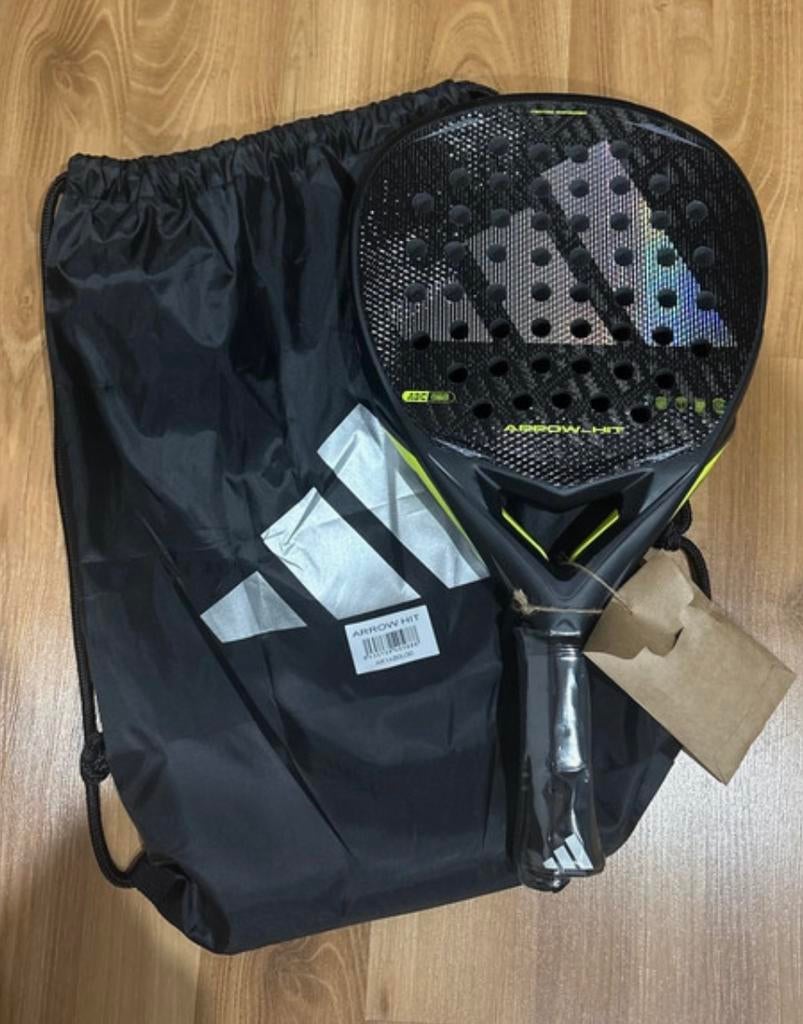 Te ruil of te koop Nieuwe adidas arrow hit 2026, Sport en Fitness, Padel, Ophalen of Verzenden, Nieuw, Padelracket