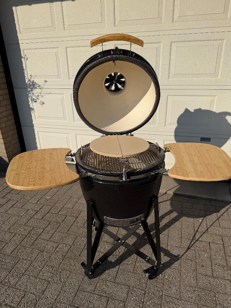 Kamado  BBQ  22'' Large  Nieuw in de Doos !!!!!, Ophalen, Nieuw, Urban Chef, Met accessoires
