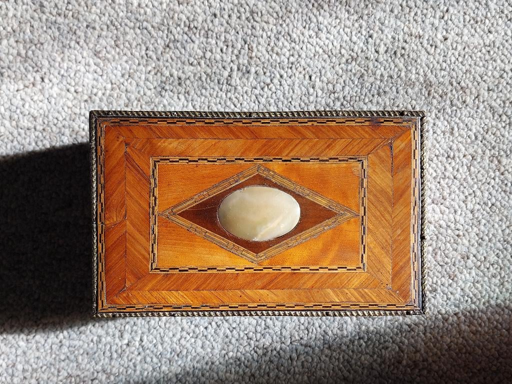 Theekist antiek teacddy frans ca 1840 ingelgd maquetry, Ophalen of Verzenden