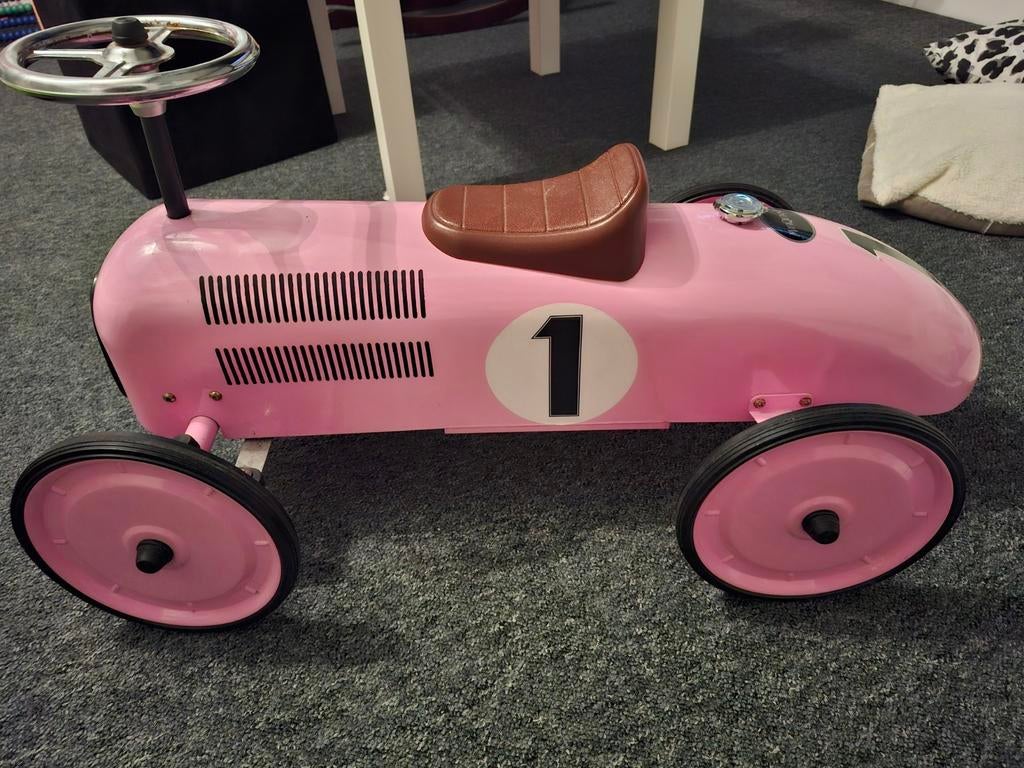 Leuke roze metalen loopauto voor kinderen.Alleen ophalen., Ophalen of Verzenden, Gebruikt