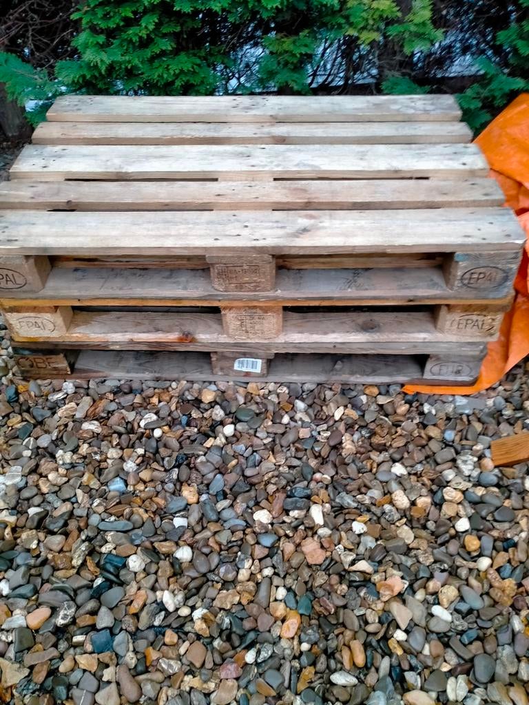 Drie euro pallets zie omschrijving en foto, s, Doe-het-zelf en Verbouw, Hout en Planken, Ophalen, Minder dan 25 mm, Pallet, Minder dan 200 cm