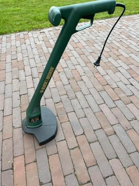 Black & Decker grastrimmer kantjesmaaier, Tuin en Terras, Ophalen, Gebruikt, Black & Decker, 10 tot 30 cm