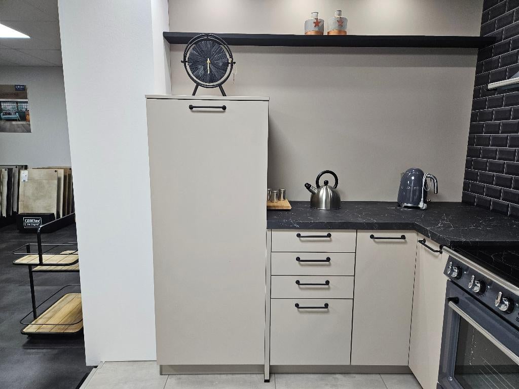 Showroomkeuken  Hacker Perfect Soft Kashmir, Huis en Inrichting, Ophalen, Overige kleuren, Hoekkeuken, Nieuw