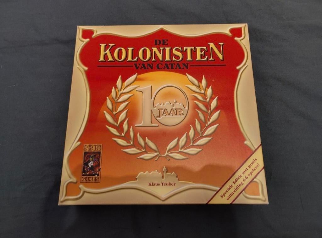 Kolonisten van Catan 10 jaar jubileum editie, Vijf spelers of meer, Ophalen of Verzenden, Zo goed als nieuw, 999 Games