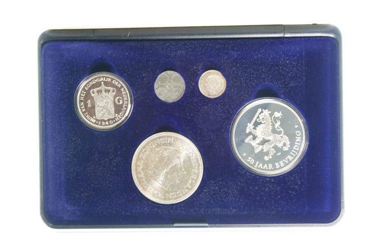 Nederland Bevrijdingscollectie 1945-1995 50 jaar Bevrijding, Postzegels en Munten, Munten | Nederland, Setje, Koningin Beatrix