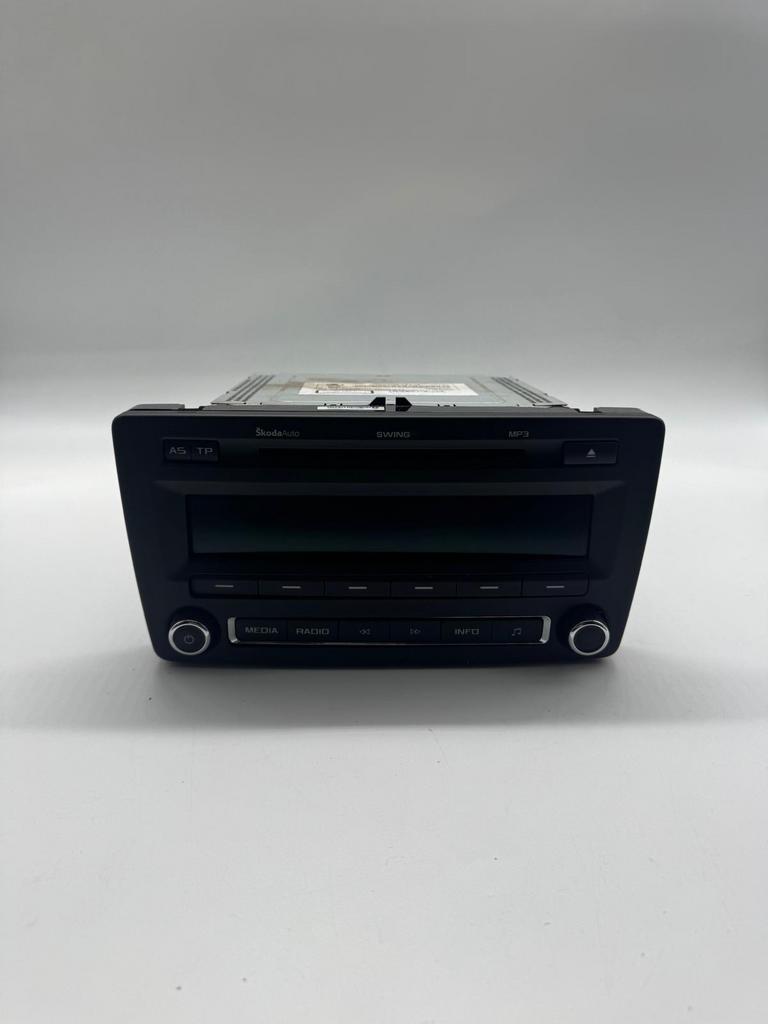 Skoda Origineel Radio CD Speler SWING OEM 1Z0 035 161 M, Ophalen of Verzenden, Gebruikt