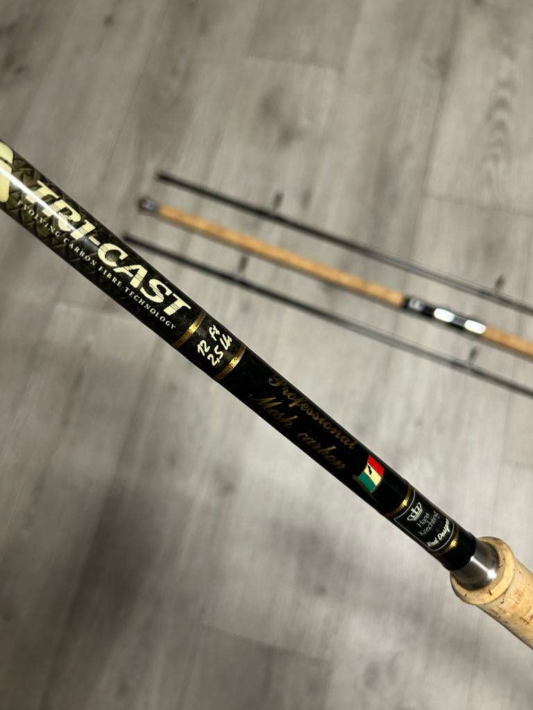 Twee handgebouwde karperhengels 12ft 2.5lb - Nieuwstaat, Watersport en Boten, Ophalen, Nieuw, Werphengel