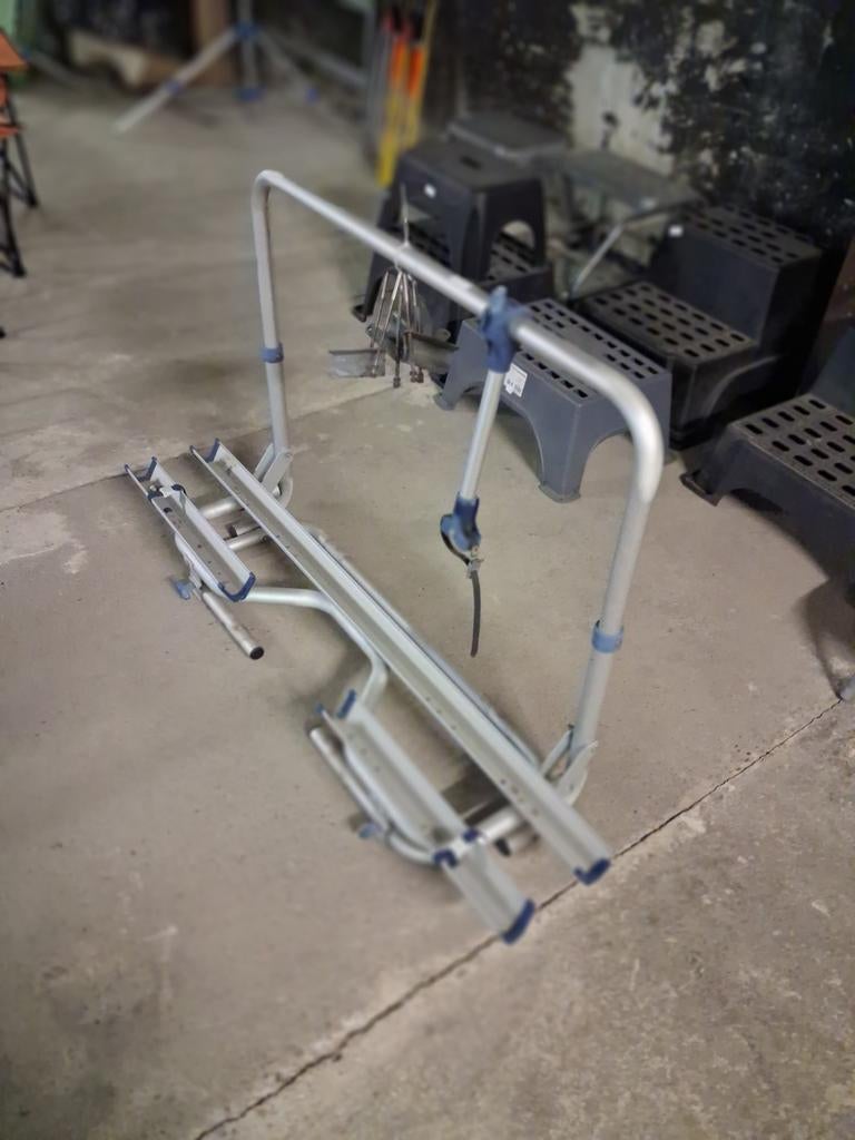 OMNI Fietsendrager voor caravan dissel, Ophalen