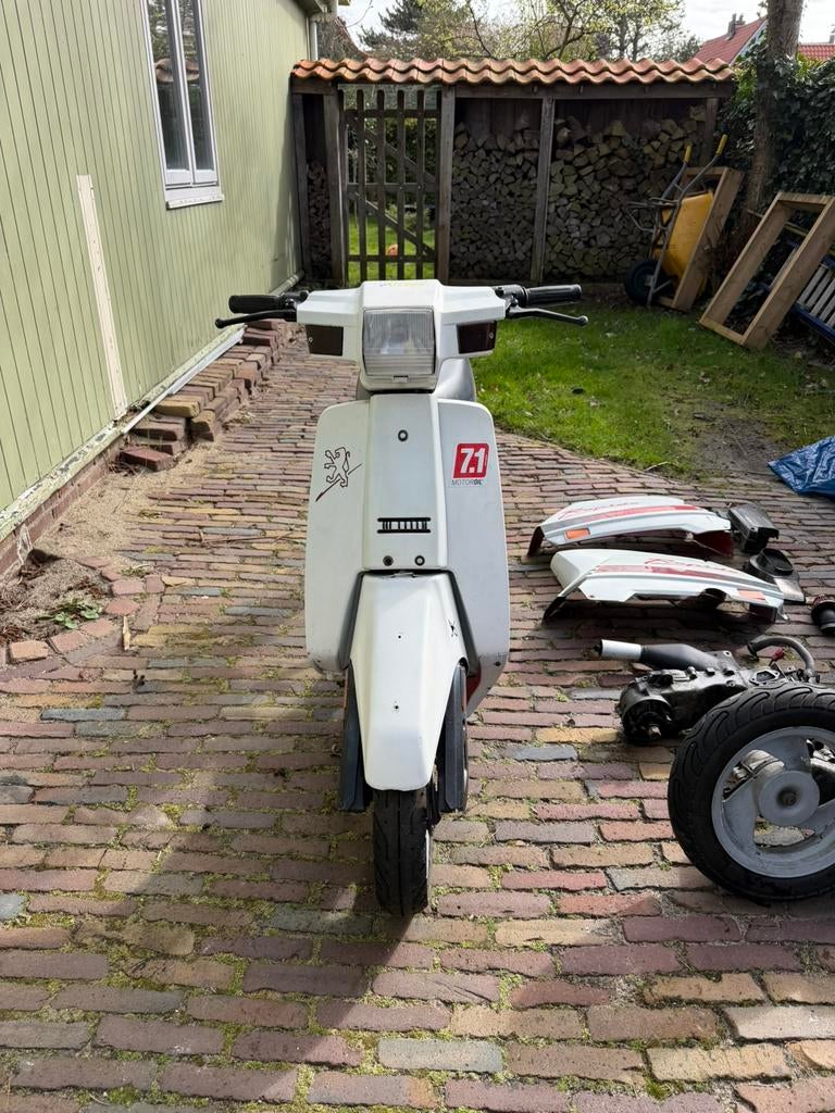 Peugeot rapido project, Fietsen en Brommers, Snorfietsen en Snorscooters, Ophalen, Zo goed als nieuw, Benzine, Peugeot