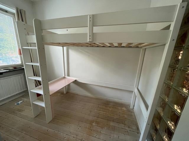 Jysk Vestervig hoogslaper met matras, Ophalen, Zo goed als nieuw, Hoogslaper