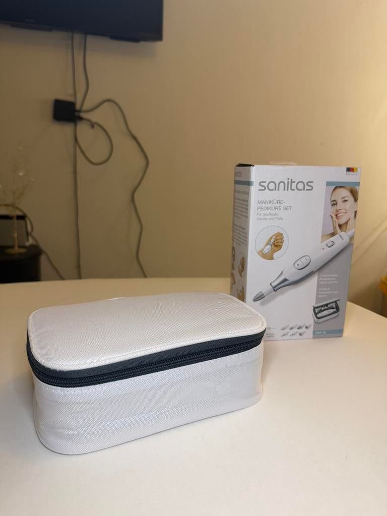 Elektrische manicure pedicure set Sanitas SMA38, Ophalen of Verzenden, Zo goed als nieuw, Hand- en Voetverzorging
