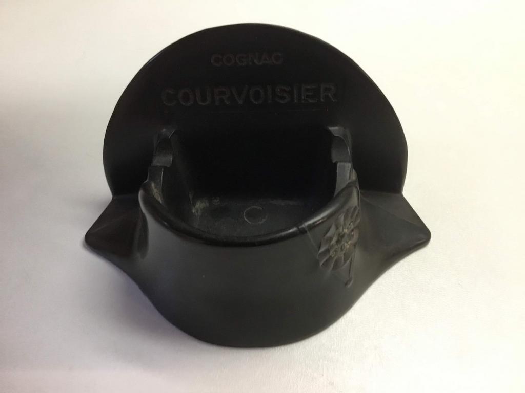 Bakeliet Asbak merk COURVOISIER 12.5x7x7.5cm €22,50, Ophalen, Zo goed als nieuw, Asbak