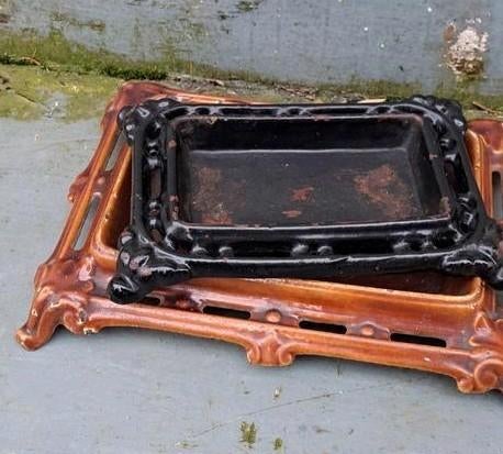 2 Gietijzeren Kwispedoors, Ophalen of Verzenden